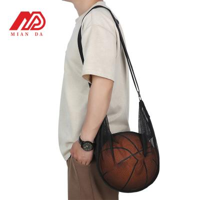 China Portable Good quality Large volume Storage soccer Auxiliary equipment Mesh Bag Soccer Ball Bag for sale