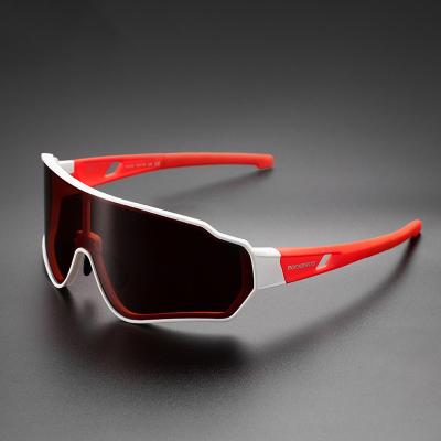 China New Design Sports PC Custom Photochromic Women Outdoor Men Protective Glasses 2021 Polarized Sun Glasses Sunglasses Sports Cycling Eyewear for sale