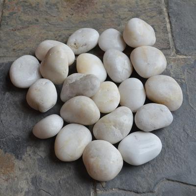 China Contemporary High Quality Tumbled Polished White French Flint Indonesia Pebble Stone Garden Pebbles For Sale for sale