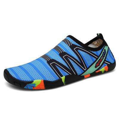 China Sweat-absorbent water sports shoes non slip quick dry seaside beach sports barefoot shoes for men and women and children for sale