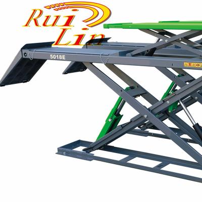 China Hot Selling Professional 5000kg Four Cylinder Platform Safety Double Scissor Tiper Car Hydraulic Lift for sale