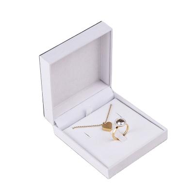 China New Elegant Creative Custom Jewelry Box High Terminal Packaging Bracelet Necklace Jewelry Box for sale