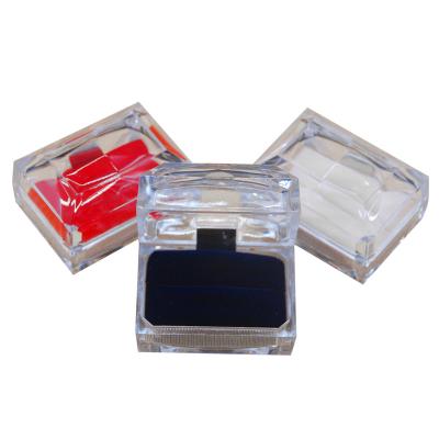 China Fashionable Wholesale Acrylic Couples Rings Packaging Plastic Crystal Ring Earring Packing Box Jewelry for sale