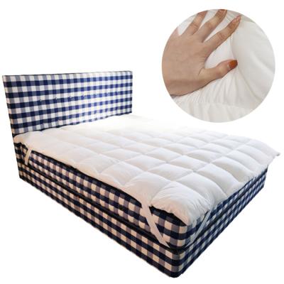 China Removable Cover 60X75 Inch Topper Factory Luxury Cooling Gel Mattress Custom Cooling Mattress Topper Bed for sale