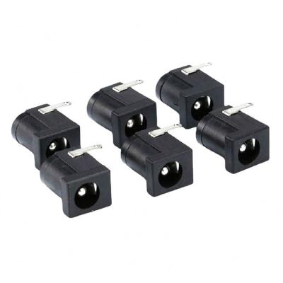 China Venta caliente DC-005 Negro DC conector de toma de corriente 5.5 * 2.1mm toma de corriente Ronda la aguja en venta