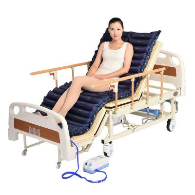 China Comfortable And Stable Hospital Medical Equipment Bed Metal Convertible Beds for sale