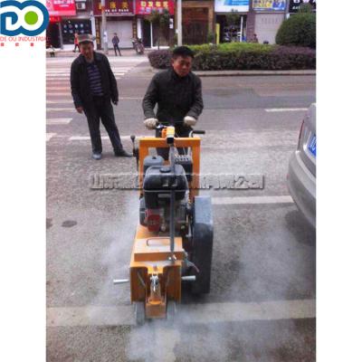 China Hotels Road Marking Machine With Adjustable Certification Gasoline Road Stripper Factory Price for sale