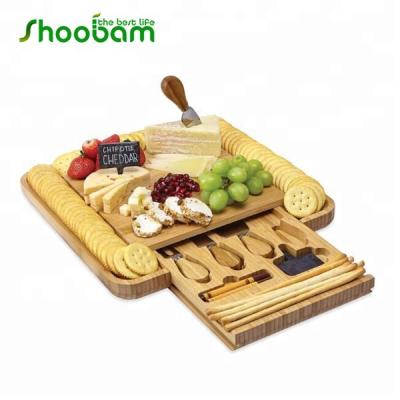 China Sustainable bamboo cheese board with markers for slicing cheese, meat, fruits, vegetables for sale