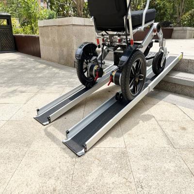 China Hot Sale Aluminum Manufacturer Supply Good Quality Aluminum Wheelchair Telescopic Ramp for sale