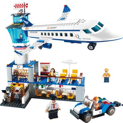 China Hot-selling building toy model toys 652PCS international airport models creation block set children's building blocks DIY children's education for sale