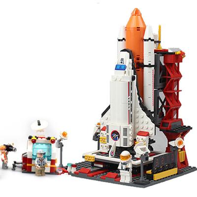 China 679 Series PCS Space Launch Center Building Block Toys Legoinglys Building Block Set Aerospace Toy Building Toy for Children for sale