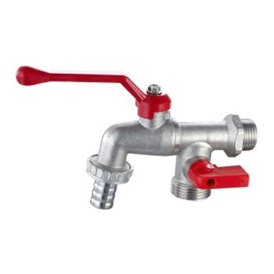 China Messing lichaam en kunststof handvat Bibcock Ball Valve Hexagonal Cap Bib Cock Valve Te koop