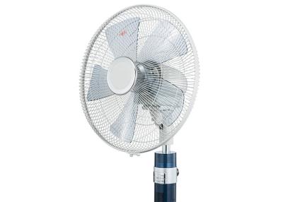 China Digital Quiet Pedestal Fan For Bedrooms Figure Eight Oscillated 3 Speed With Plastic Blades for sale