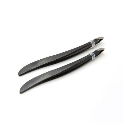 China Factory Supply Personal Beauty Tools Stainless Steel Tip Black Oblique Eyebrow Tweezers for sale