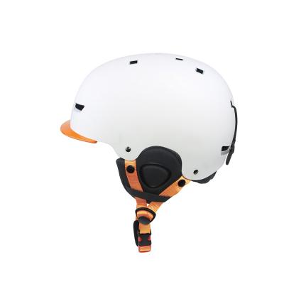 China Professional Adult ABS Skateboard Helmet Winter Snowboarding Skiing Helmet for sale