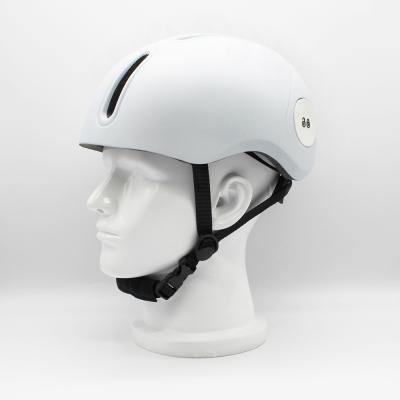 China Dismountable Hot Sale Adult Anit-theft Hat Sun Helmet Cycling Helmet White Cycling Helmet for sale