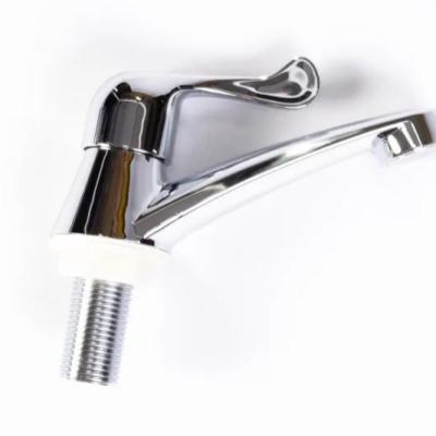 China Factory supply low price modern plastic kitchen faucet single hole hot and cold water basin mixer 20LZ0141000 for sale