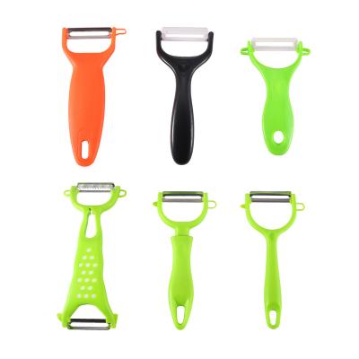 China Sustainable Stainless Steel Melon and Fruit Planer End Grater Environmental Protection Ceramic Grater Double Peeling Knife for sale