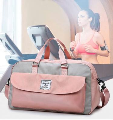 China Nylon Pink Women's Gym Sports Duffel Bag 48*28*24cm For Daily for sale