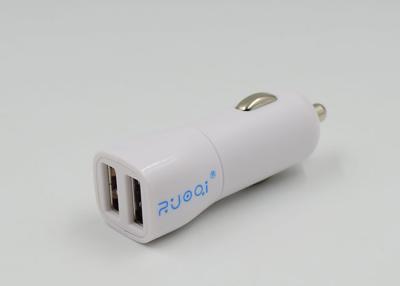 Cina Il bianco un ABS da 12 watt si raddoppia caricatore dell'automobile di USB per Samsung/Iphone 6S più in vendita