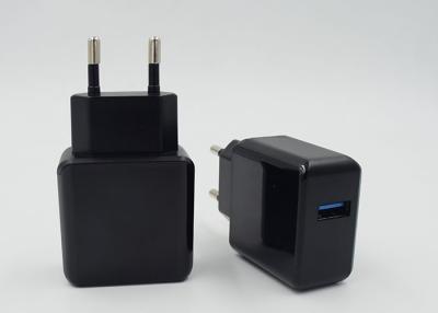 Chine Chargeur portatif de mur d'USB de voyage noir de téléphone portable, chargeur de mur d'USB de 2 ports à vendre