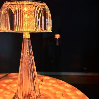 China Modern Modern Wireless Touch Usb Table Filler Lamp Crystal Acrylic Mushroom Table Lamp for sale