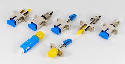 중국 Telecommunication FTTH Hybrid Adaptor MPO MTP Connector 판매용