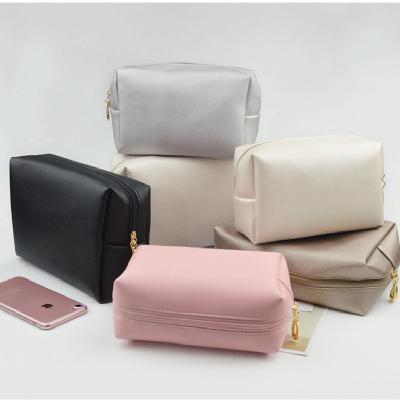 China Fashion Cosmetic Bag Women Hand Portable Waterproof Cute Travel Wash Storage Bag for sale