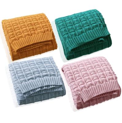 China PLHMIA Solid Color Summer Throw Winter Chunky Kit Anti-Static Sofa Cover Bedspread Plaid Covers Soft Waffle Blankets For Beds for sale