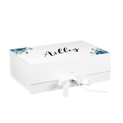 China Beauty Magnetic Foldable Luxury Skin Care Cosmetics Recyclable Customized Rigid Closure Gift Box With Ribbon for sale