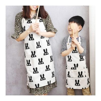 China Washable Custom Cute Canvas Kids Apron Cartoon Cotton Parent Kid Cozy Apron Set for sale