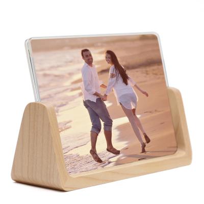 China Morden Custom Hot Sale Factory U Shape Photo Frame New Design Beech Wood Modern Office Base Picture Frame for sale