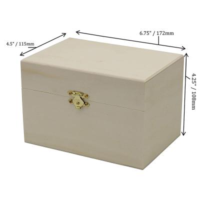 China Antique Style Disposable Wooden Storage Box Wooden Box With Hinged Lid For Home Decor for sale