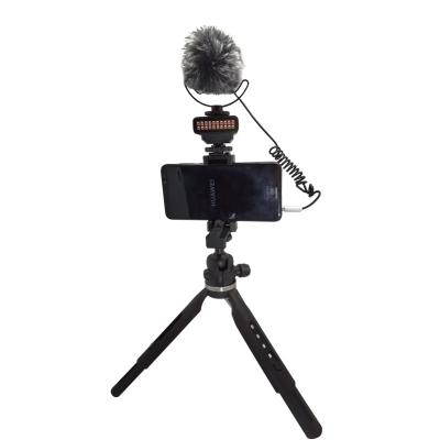 China Phone Vlog Live Streaming Kit for Phone LED Light Microphone Tripod for LS Broadcaster KIT 1 for sale