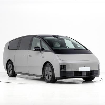 China Veículos elétricos de 7 lugares MPV Lixiang Mega Luxury Estrutura de carroceria de 5 portas e carros 4WD com veículo elétrico puro à venda