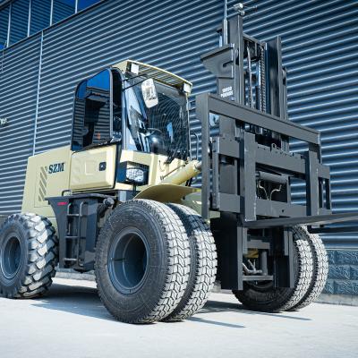 China Retail 6t Terrain Forklift with Cummins Engine for sale