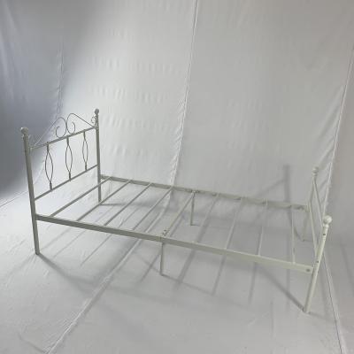 China Bedroom Furniture Design Metal Foldable Modern Steel Frame Bed Latest White Modern Wrought Iron Bed for sale