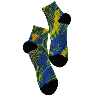 China Leisure good quality custom socks printing non-slip custom sports printing logo sports socks for sale