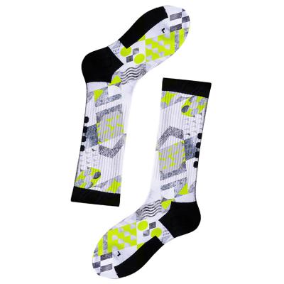 China Manufacturer Breathable Low Price Wholesale Sports Printed Socks Sport Quality for sale