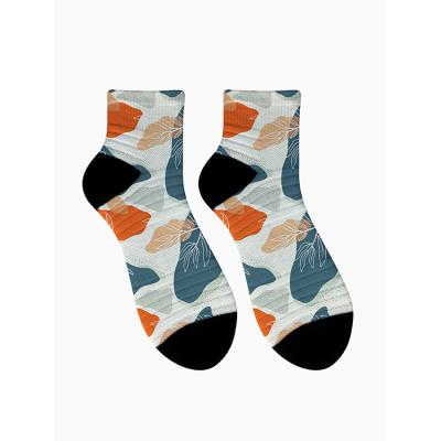 China Factory Sale Custom Widely Used Various Logo Colorful Sports Socks Men Breathable Socks Fashionable for sale