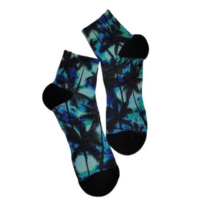 China Leisure Manufacturer Low Price Womens Sport Socks Printed Custom Female Sports Socks for sale