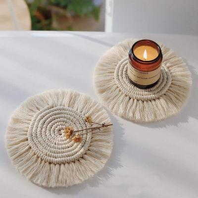 China CLASSIC Boho Set Of 2 Round Cotton Woven Absorbent Coasters Heat Resistant Wooden Coffee Table Mats Pads For Home Office for sale