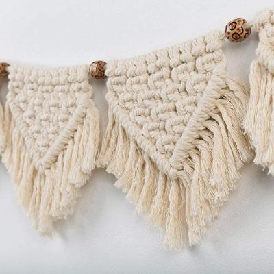 China Yunxin New Arrival Boho Macrame Garland Wall Hanging Banner Bohemian Macrame Woven Fringe Garland Tapestry for Room Decor for sale