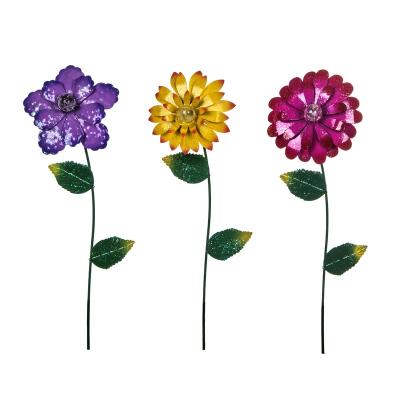 China Waterproof Plant Pick Waterproof Glow In The Dark Metal Garden Decoration Flower Ornaments Garden Stake for sale