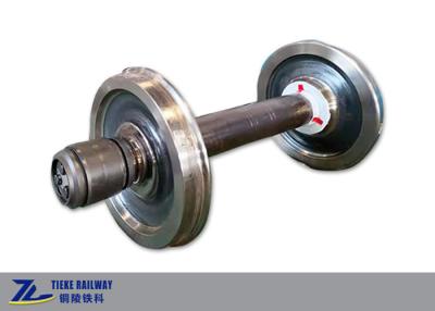 China La rueda forjada 860m m Axle Assembly 13t Axle Load KSR del carril de Wheelset del tren aprobó en venta