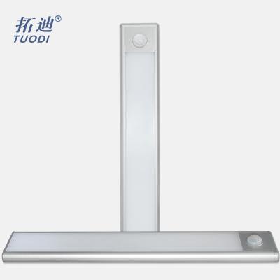 China Popular 2021 Hot Sale Wall Mounted PIR Motion Sensor LED Light Cabinet Light for sale