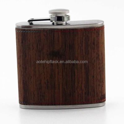 China Gift Hip Flask Making Wine Wooden Leather Flask for sale