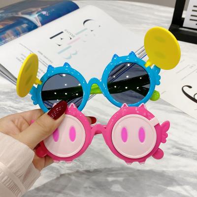 China Fashionable and durable wholesale cute fresh children's eyewear colorful boys and girls Sun shading glass sunglasses 2021 for sale