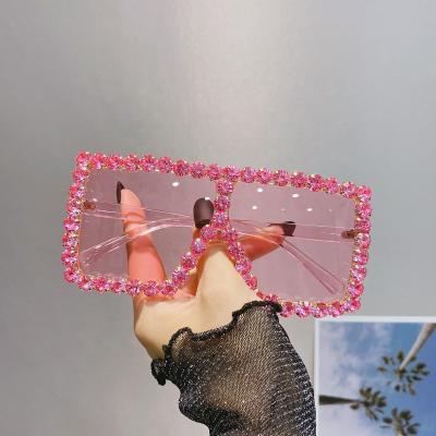 China Hot Selling Fashion Sunglasses Bling Square Luxury Oversized Snapshot Female Glasses Rhinestone Party Sun Glasses For Women 2021 for sale