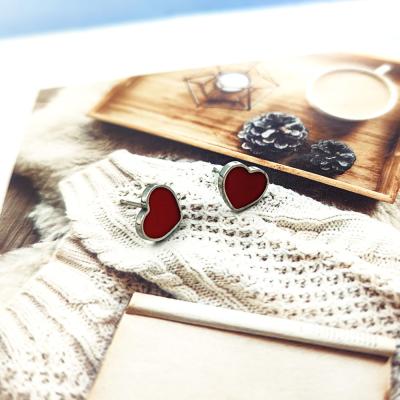 China 2021 Korean net red temperament fashion CLASSIC fashion trend fashion love female earrings for sale